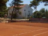 Liverić Apartments nabízí 4 moderní apartmány. Tenisový kurt, bocce kurt, volejbalové hřišt...