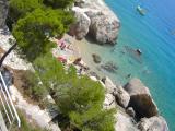 V obci Marušići - Omišská riviéra - která prochází hlavní silnici Split - Omiš - Makarská -...