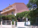Apartmány se nachází v klidné a krásné staré Trpanj s molem procházky dorazí promenáda do...